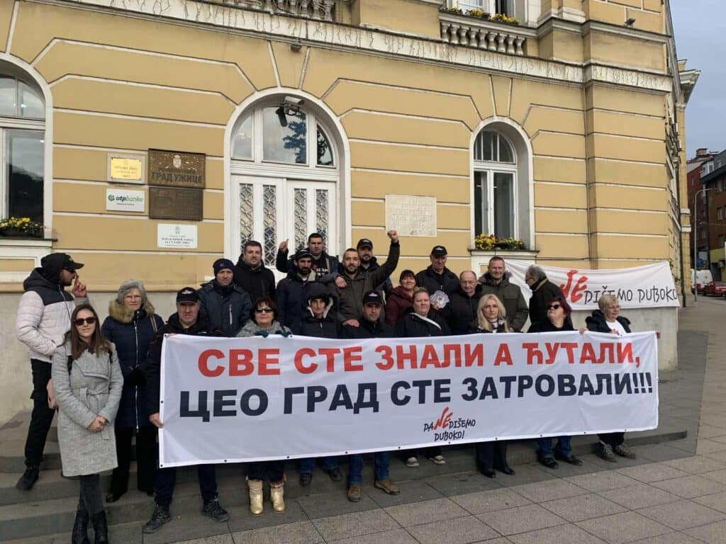 Ćutanje koje smrdi